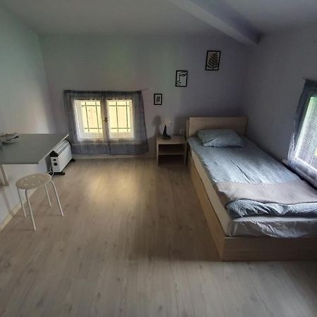 Стаи За Гости Sun House Apartment Varna Exterior foto