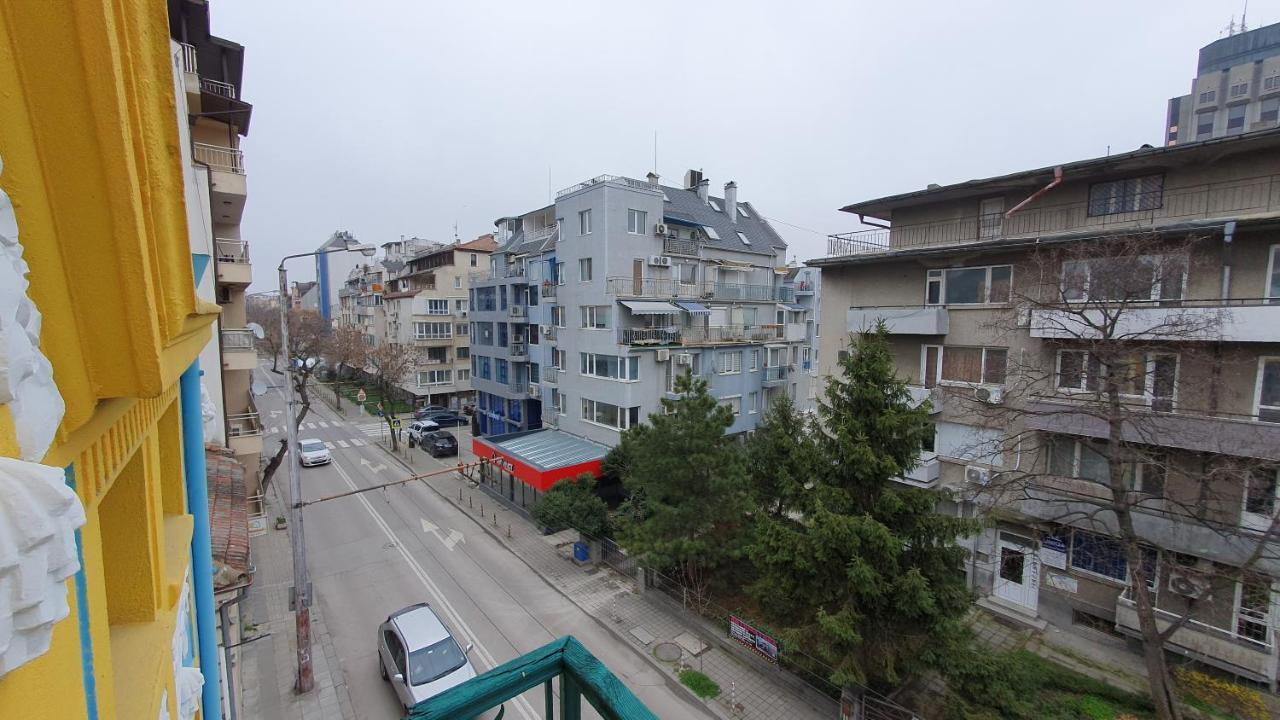 Стаи За Гости Sun House Apartment Varna Exterior foto