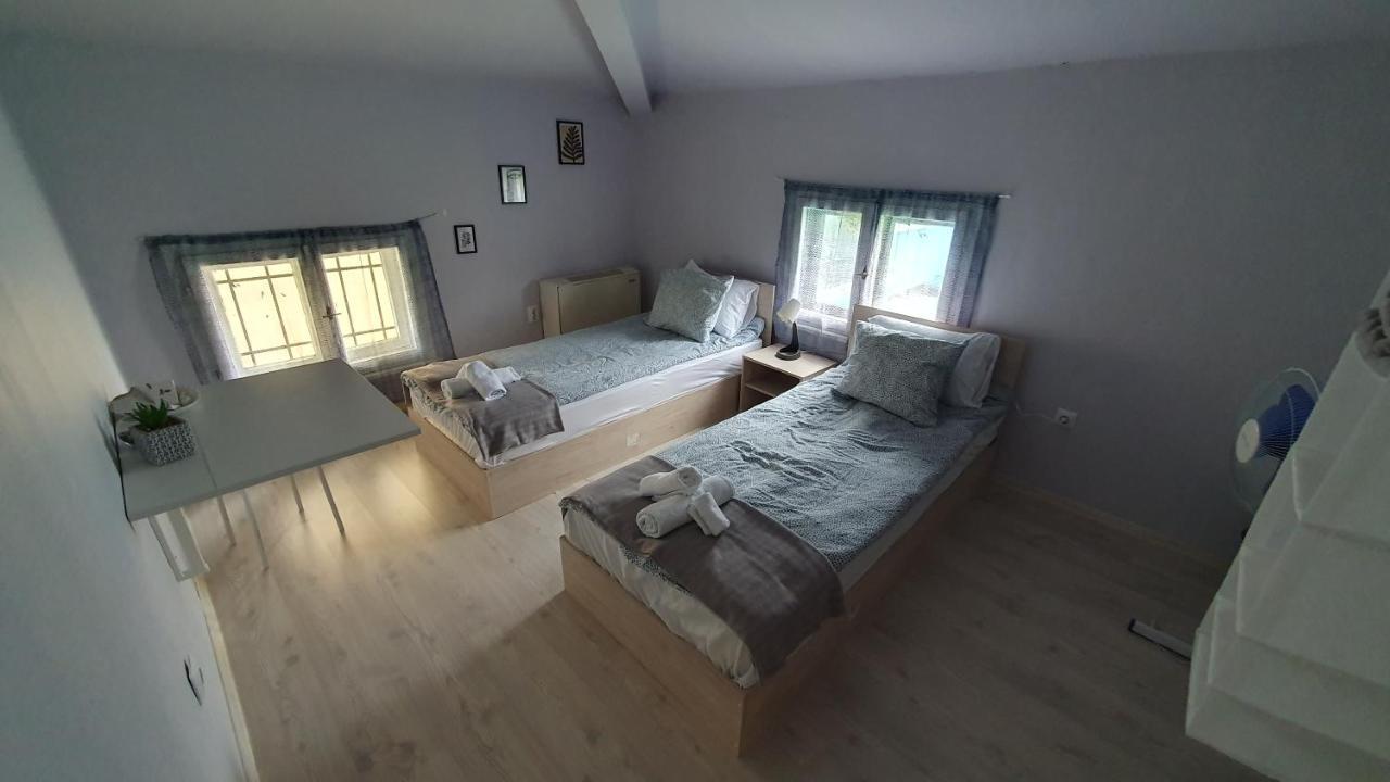 Стаи За Гости Sun House Apartment Varna Exterior foto